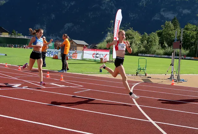 Pauline Steiner, ULC Grein, mit pers. Bestzeit über 1000 m Rang zwei bei den U16 LM in Ebensee. | Foto: ULC Grein 