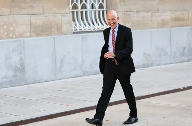 Martin Kocher, bisher Wirtschafts- und Arbeitsminister sowie früherer Leiter des Instituts für Höhere Studien (IHS), hat am Montag offiziell das Amt des Gouverneurs der Oesterreichischen Nationalbank (OeNB) übernommen.  | Foto: OeNB