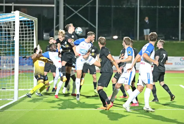 Hart umkämpftes Match zwischen Gmunden und Peuerbach. | Foto: Hörmandinger