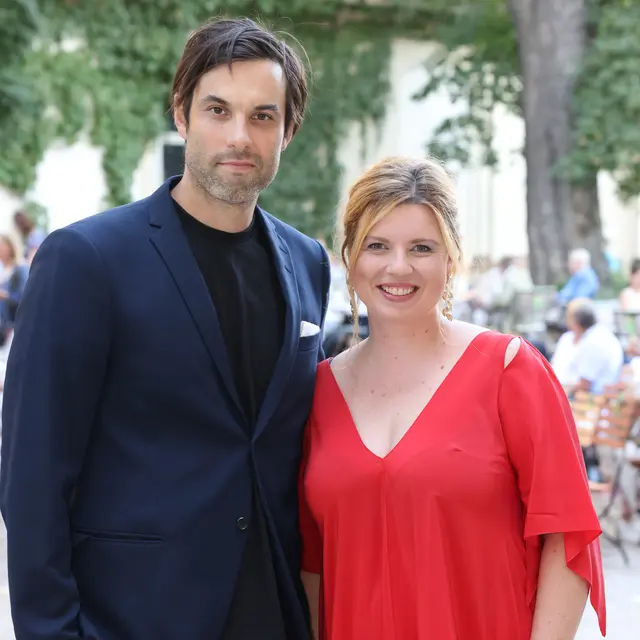Max Simonischek und Simone Kopmajer haben am 20. September die Erzählung "Die Dame mit dem Hündchen" in neuer Interpretation im Gepäck. | Foto: Katharina Schiffl