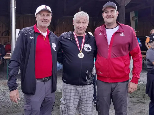 Ingmar Spendier holte Gold mit dem Langbogen: Wolfgang Wiener, Ingmar Spendier, Nico Wiener | Foto: Nico Wiener