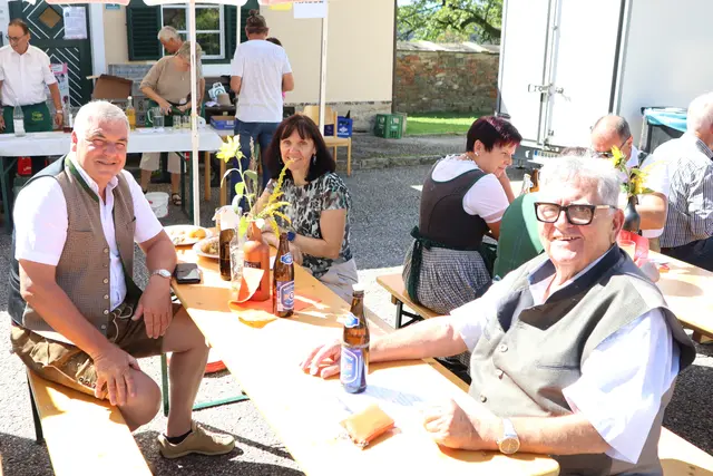 Bürgermeister Karl Bohnstingl war mit Ehefrau Maria da | Foto: Gerhard Langmann
