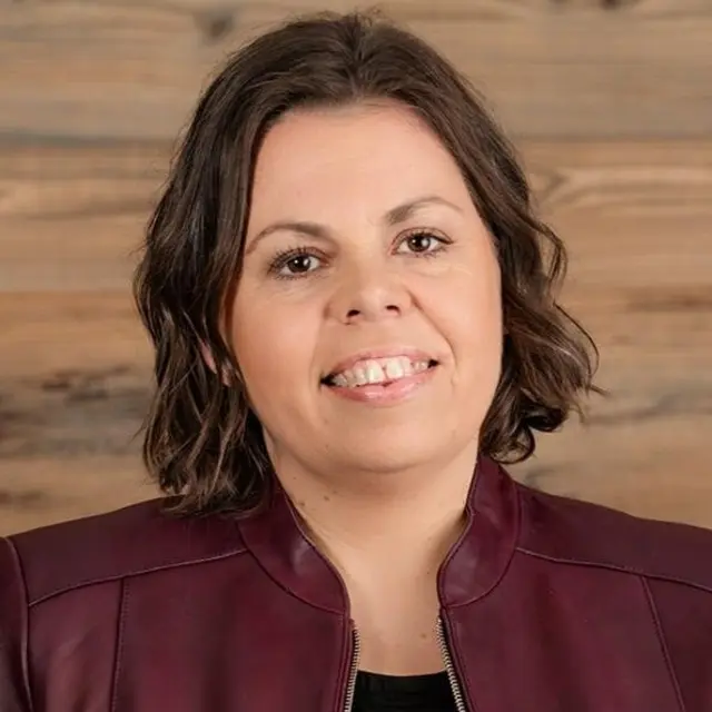 Krisztina Szantai ist als psychosoziale Beraterin in Bischofshofen tätig. Im Oktober startet ihre Impro-Gruppe. | Foto: Szantai