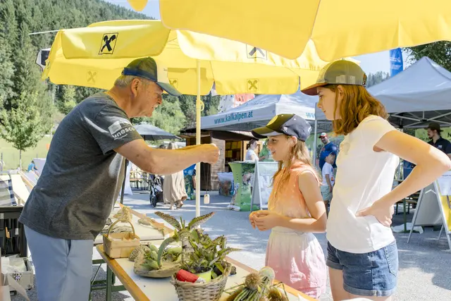 Großes "Fest der Wildnis": Bei strahlendem Sommerwetter verwandelte sich das Haus der Wildnis in Lunz in einen Treffpunkt für Naturbegeisterte, Wissenshungrige und alle Familien.