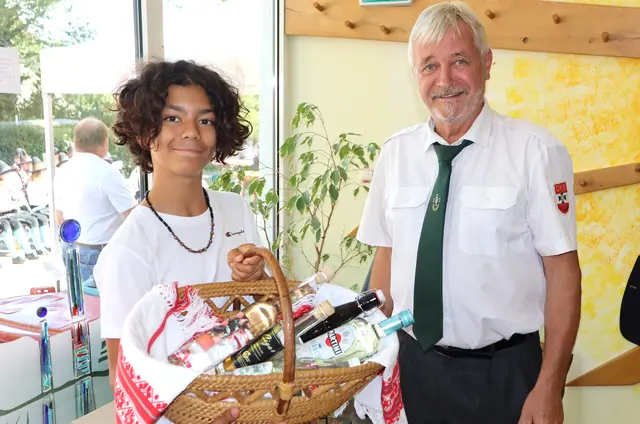 Ein Schnapserl in Ehren, kann ... | Foto: Gerhard Langmann