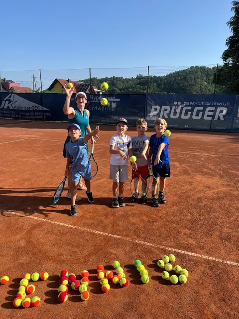 Sportliche Ferien in Arnfels: Kleingruppen-Training, Matchday und Siegerehrung machten den Tenniskurs zu einem Erlebnis. | Foto: TC Arnfels