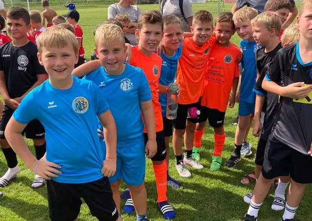 Am Turnier nahmen eund 120 Kinder aus dem Geburtsjahrgang 2007 teil. | Foto: SV Kukmirn