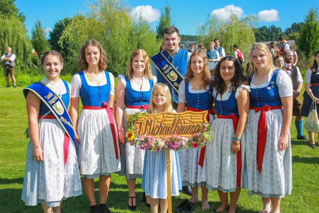 Carina, Laura, Johanna, Maximilian, Magdalena,  Cornelia, Agnes und Laura aus Michelbeuern
 | Foto: Zaim Softic