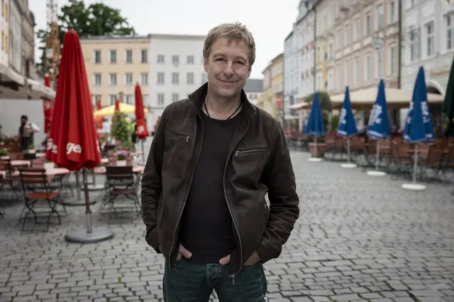 Schauspieler Max Müller im Interview: Er trägt sein Herz auf der Zunge - Klagenfurt