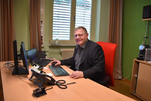 AMS-Chef Peter Müllner: "Ende August waren lediglich 32 Menschen im Bezirk Scheibbs länger als ein Jahr arbeitslos." | Foto: Roland Mayr/MeinBezirk Scheibbs