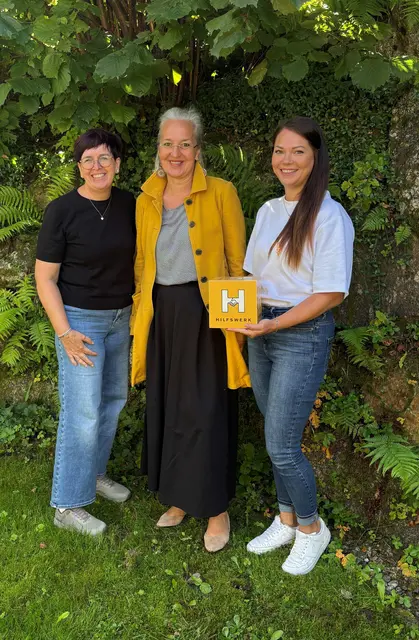 von li: Erika Ganglberger (Hilfswerk Oberneukirchen), Petra Hanner (OÖ Familienbund) und Jenny Wolfesberger (Stützpunktleitung Lebenshaus Oberneukirchen) | Foto: Hilfswerk Oberneukirchen 