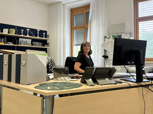 Die Direktorin der MS 3 Hainburger Straße ist von der Unterrichtsform überzeugt.  | Foto: Luca Arztmann/MeinBezirk