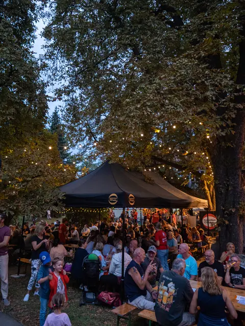 Und auch heuer strömten wieder zahlreiche Besucher herbei, um zwischen Achtelbar und Korbanlagen ein Wochenende lang Sport, Musik und Geselligkeit miteinander zu verbinden. | Foto: Markus Kahrer / BBC Tulln