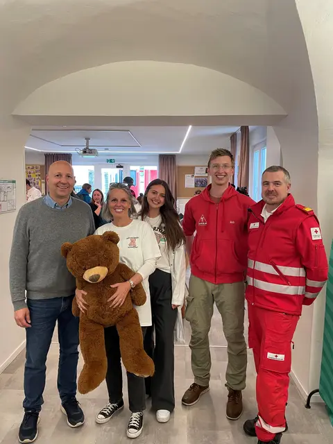 79 Erste-Hilfe-Kurse mit 938 Teilnehmern machten die Bevölkerung fit für den Notfall.  | Foto: Rotes Kreuz Schwechat