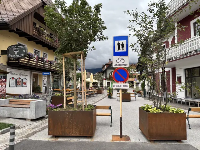 Von Frühling bis Herbst wird das Stoderplatzl zur Verweilzone umgebaut. | Foto: MeinBezirk/Christoph Schneeberger