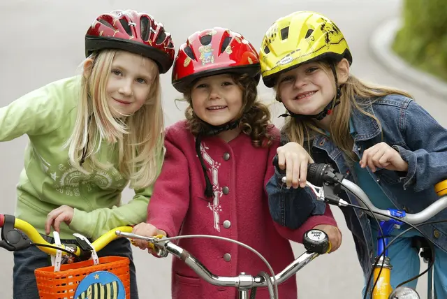 Das neue Schuljahr und somit das Verkehrschaos vor burgenländischen Bildungseinrichtungen hat begonnen.  | Foto: Franz Neumayr