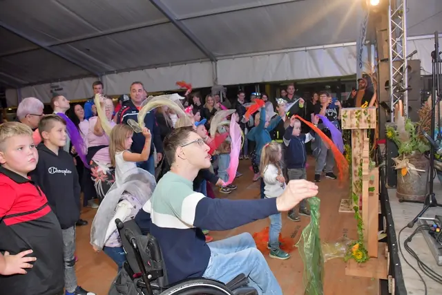 Das inklusive Fest ging im Vorjahr zum fünften Mal über die Bühne. Heuer kommt der Reinerlös der keine Elena aus Eichkögl zugute. | Foto: Verein "Lebensfreid fia olle Leit"