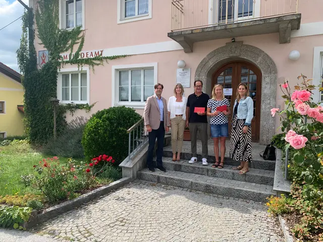 Georg Mendler, Carmen Huber, Josef Gruber, Marianne Permanschlager und Kathrin Bernerstätter (v. l.). | Foto: Gemeinde Kirchberg