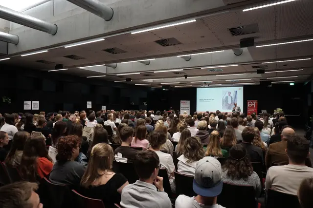 Bei der Einstiegswoche für neue Lehrerkräfte vom 1. bis 5. September an Tiroler Pädagogischen Hochschule. | Foto: PH Tirol/Roner