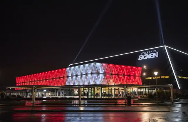 In der 15.000 Menschen fassenden Jyske Bank Boxen werden EuroSkills eröffnet. | Foto: Lars Moller