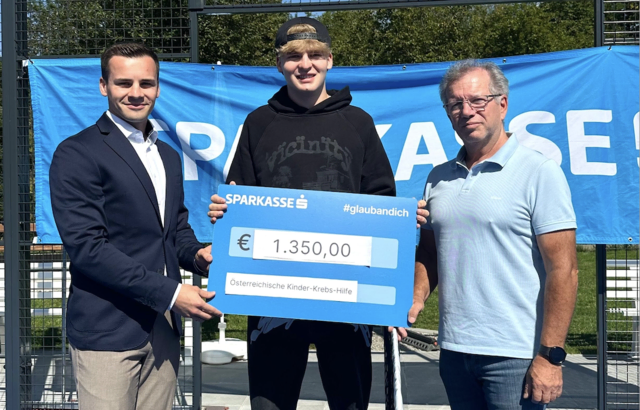 Daniel Hurtl (Sparkasse Gars), Jan Strohmeier (Veranstalter) und Erich Pisker (TCG Gars). | Foto: J. S.