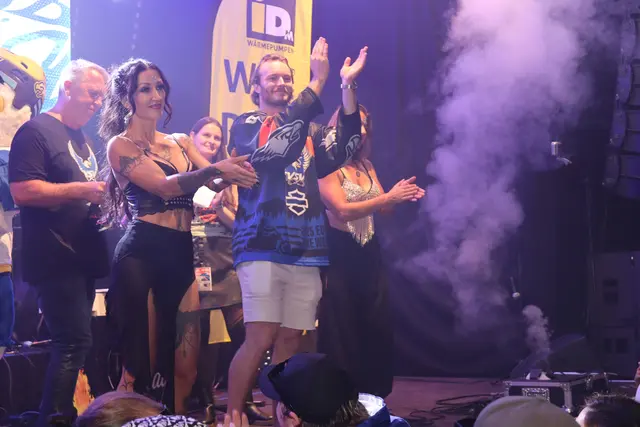 Kapitän Alexander Rauchenwald heizte den Fans ein | Foto: MeinBezirk.at