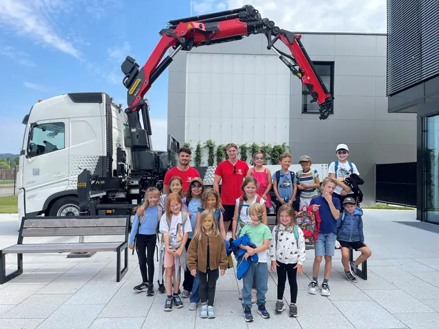 Sommer, Sonne, Abenteuer: Bereits zum siebten Mal sorgte PALFINGER mit „Ferien im Betrieb“ für unvergessliche Ferienwochen voller Technik, Natur und tierischer Erlebnisse. | Foto: Palfinger