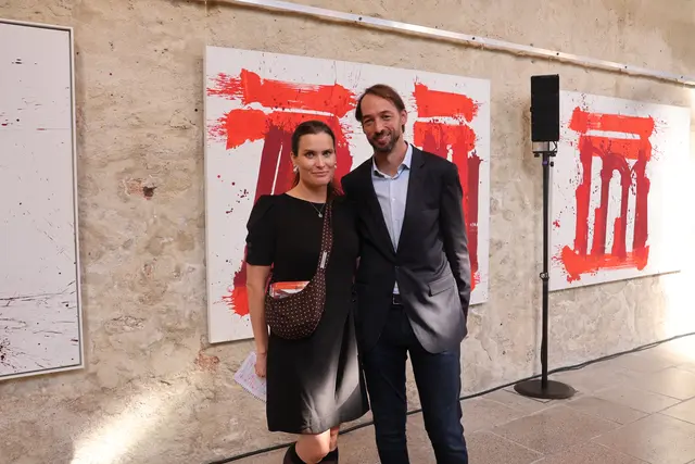 Kuratiert wird die Ausstellung von Barbara Steininger-Wetzlmair und Florian Steininger. | Foto: Kathrin Schauer