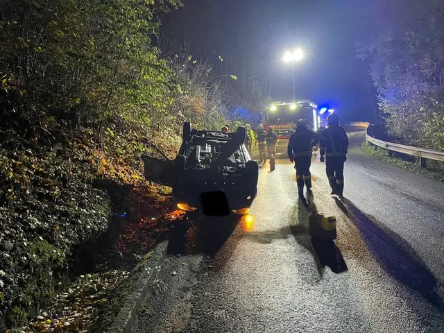 Einsatzkräfte von Feuerwehr, Rettung und Notarzthubschrauber standen nach dem dramatischen Unfall in Flirsch im Großeinsatz. | Foto: FF Neustift (Symbolbild)