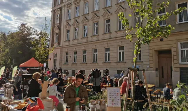 Am Freitag, 19. September, erwartet die Besucher in der Goldschlagstraße 169–176 ein abwechslungsreiches Wohnstraßenfest. | Foto: BV 14