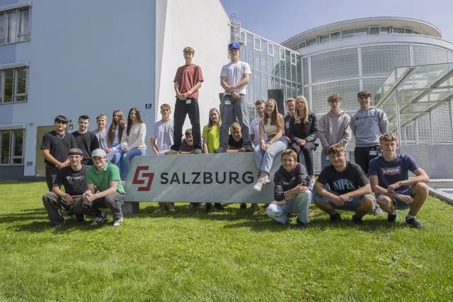 Mit dem Start der 22 neuen Lehrlinge beschäftigt die Salzburg AG somit insgesamt 78 Lehrlinge.  | Foto: Salzburg AG