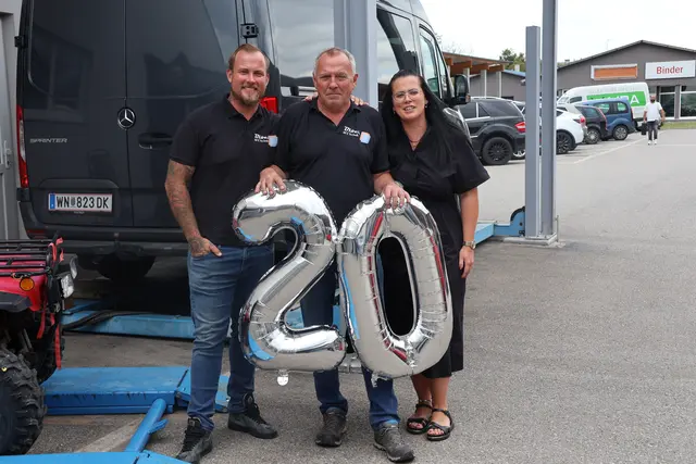 Manuel, Robert und Barbara Blöch feiern 20 Jahre am Standort. | Foto: Kathrin Schauer