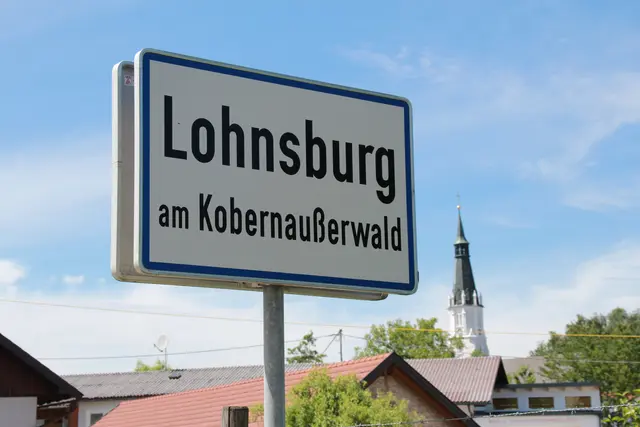 Wer zwischen 8. und 19. September von Straßwalchen nach Ried fahren will oder umgekehrt, muss Lohnsburg umfahren. | Foto: MeinBezirk OÖ
