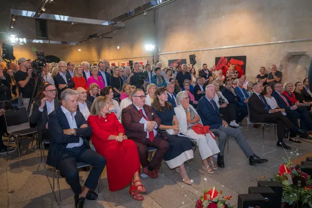 Eröffnung Prachensky. Ein Malerleben in Rot. | Foto: 87xpictures