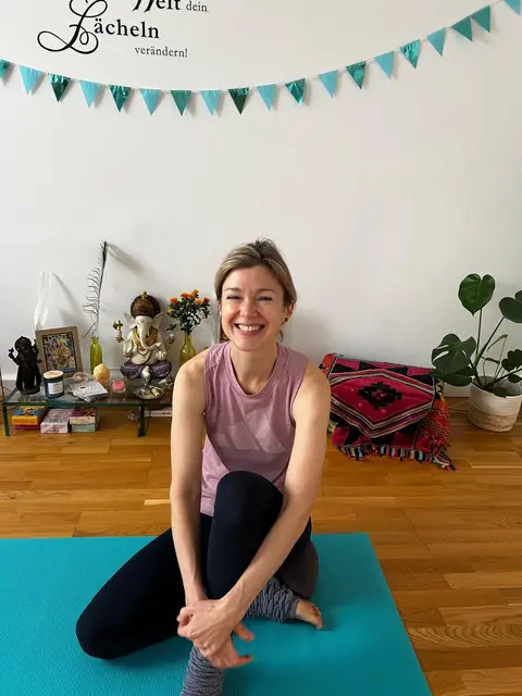 Irina Kurdina ist seit Mai 2025 die neue Leiterin der Yoga Stube Vienna. | Foto: Yoga Stube Vienna