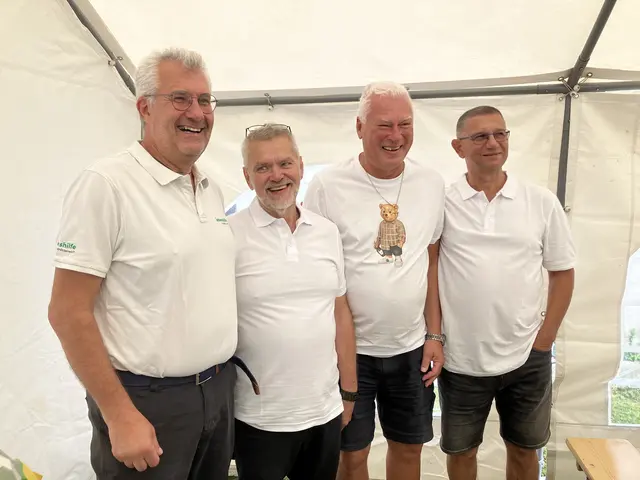 Lebenshilfe-Team mit Toni Polster | Foto: Stockmann