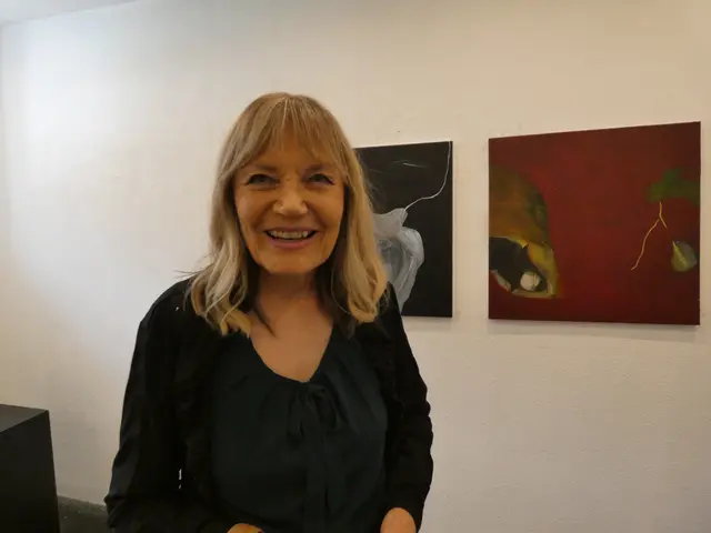 Andre Lelov stellt zum zweiten Mal im Kunstraum Pettneu aus. 