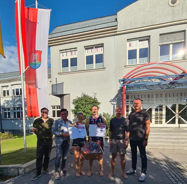 Staatsmeister (v.l.n.r.): Jürgen OBERAUER, Herbert PFEFFER, Katrin KRAMPL, Georg PLESSER, Günter FAHRNBERGER, Admir MEHMEDOVIC | Foto: Volleyballverein Traismauer „Wild Tigers“