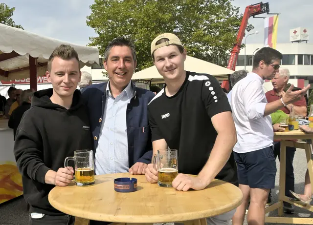 Christoph Staudacher im Plausch mit Christian und Patrick