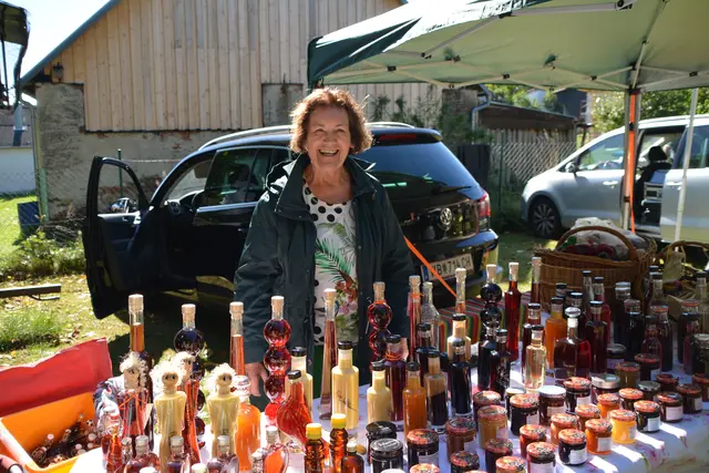 Herrliche Produkte aus Wildfrüchten von Antoinette Raab. | Foto: Rosenberger