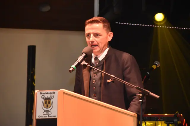 Sicherte den Vereinen in der Gemeinde Gries weiterhin volle Unterstützung zu: Bgm. Karl Mühlsteiger | Foto: Kainz/Pernsteiner