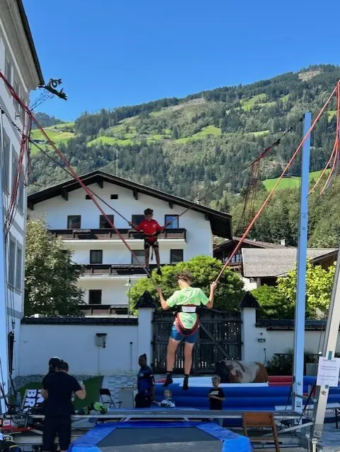 Bungee Trampolin | Foto: ClimbingZoo