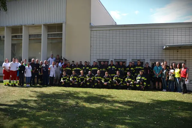 Die Übung wurde am Firmengelände von Flex Althofen erfolgreich durchgeführt.  | Foto: Flex Althofen