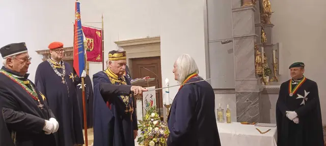 Der Generalkonsul Alfred Tombor-Tintera ehrte den ritterlichen Eidgenossen Consiliarius Josef Lehner.