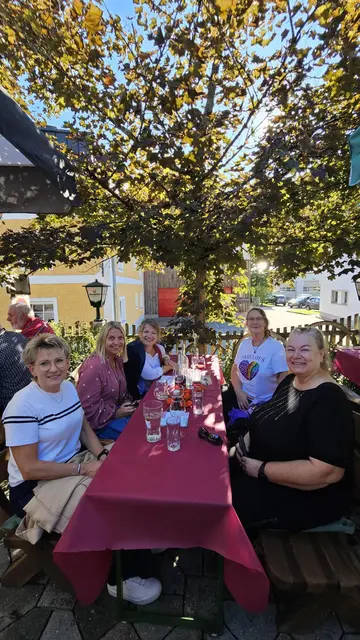 Gute Stimmung herrschte auchbei den Besuchern. | Foto: ÖVP Frauen Engelhartszell