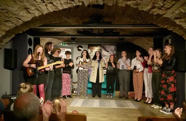 Hervorragend gelaufen: Die selbst geschriebene Produktion der JuThe Jugend "Rock in Peace" bekam bei der Premiere verdienten Applaus.