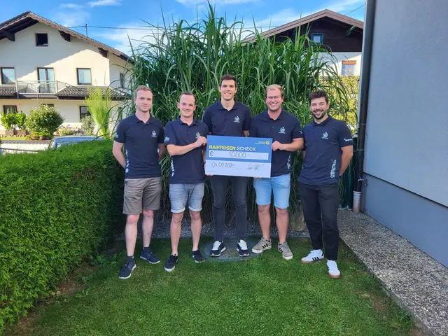 Mit voller Energie rutschten 21 Teams für den guten Zweck um die Wette. | Foto: Gemeinschaftsverein Feirohmndbia