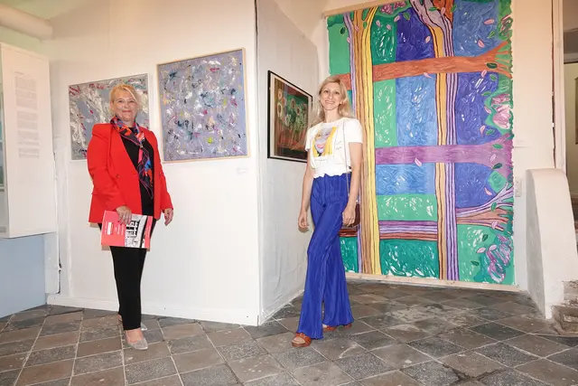 Nada Kelemen aus der Tschechischen Republik mit Tanja Playner. | Foto: MOCAMAG Museum