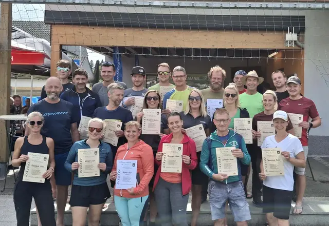 Eine große Gruppe legte heuer die 84 Kilometer zurück. | Foto: Hermann Bauer