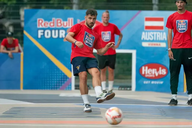 Salzburgs Altstadt wird beim Red Bull Four 2 Score in eine Fußballarena verwandelt. | Foto: Red Bull Content Pool